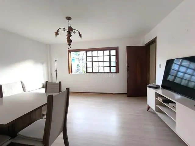 Apartamento 1 quarto e 1 banheiro, à venda, no bairro Agriões em Teresópolis