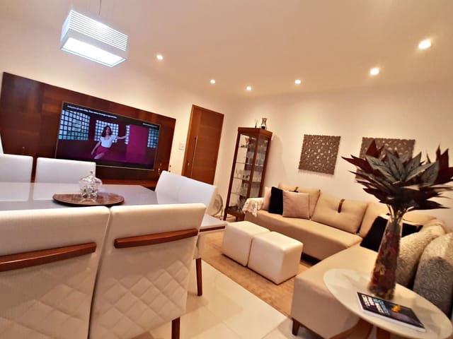 Apartamento com 95m² 3 quartos e 2 banheiros, à venda, no bairro Vila Valqueire em Rio de Janeiro