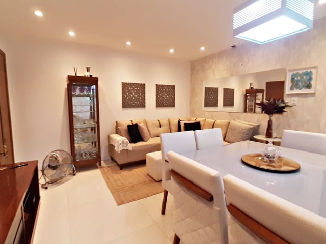 Apartamento com 95m² 3 quartos e 2 banheiros, à venda, no bairro Vila Valqueire em Rio de Janeiro