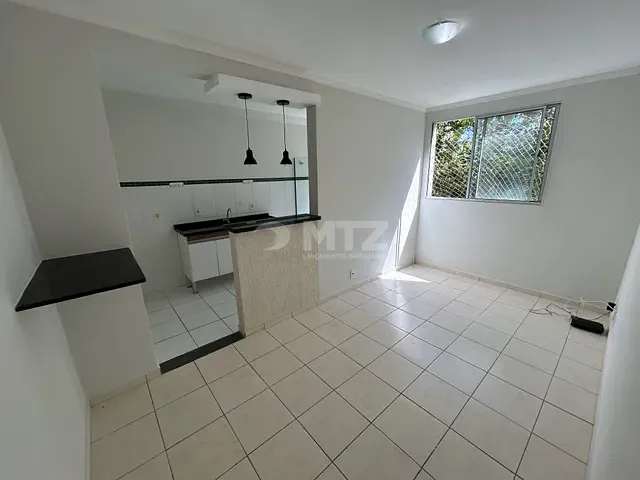 Apartamento 2 quartos e 1 banheiro, à venda, no bairro Vila Cidade Jardim em Botucatu