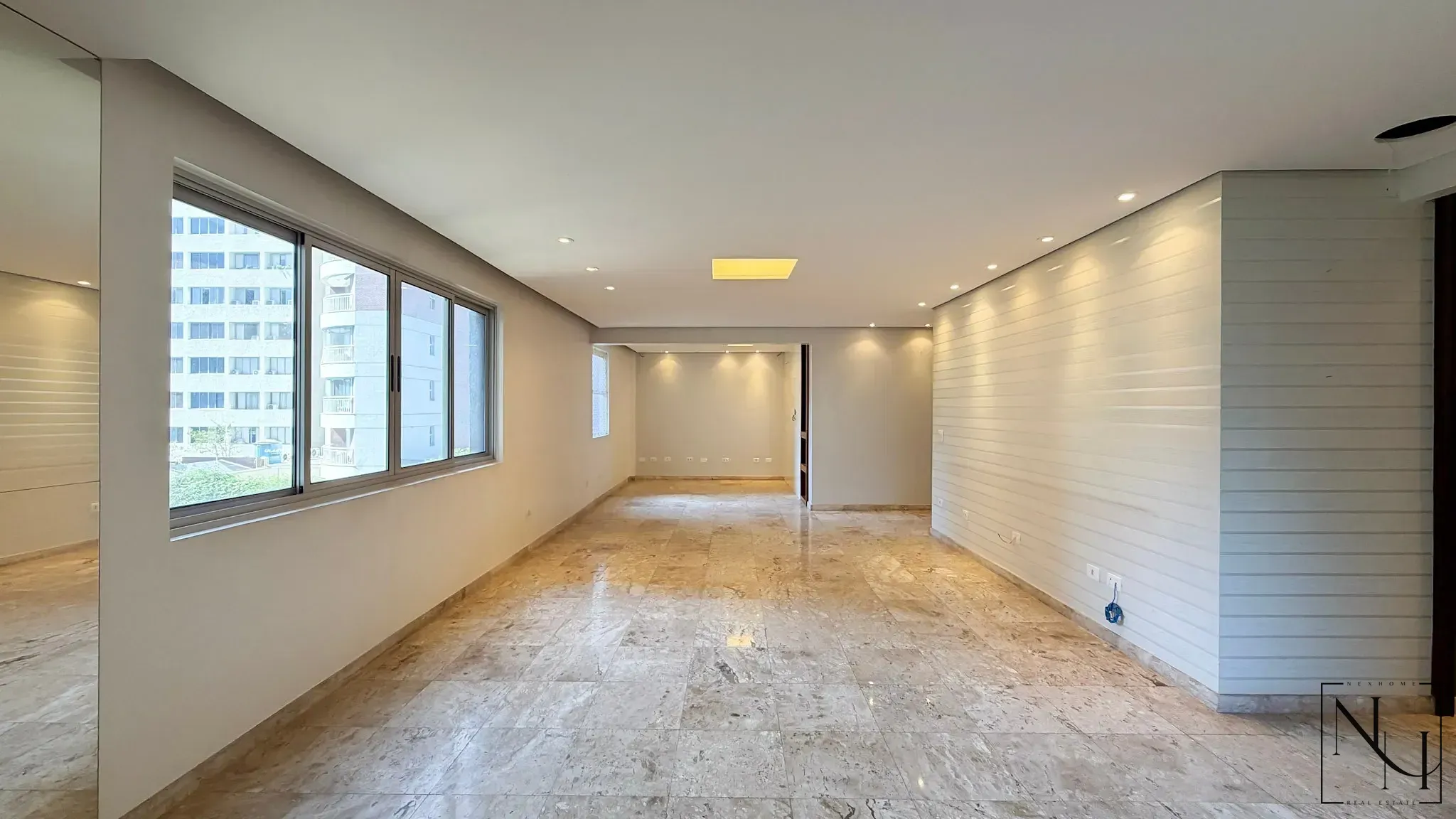 Apartamento, 3 quartos, 137 m² - Foto 2