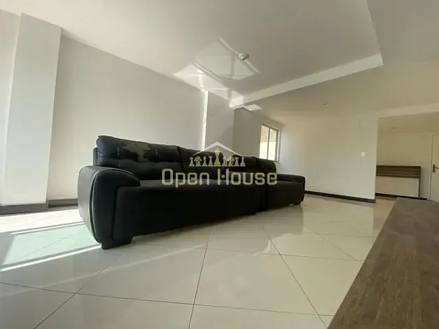 Apartamento com 365m² 3 quartos e 1 banheiro, à venda, no bairro Nossa Senhora das Graças em Volta Redonda