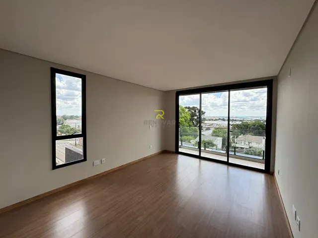 Apartamento com 205m² 3 quartos e 2 banheiros, à venda, no bairro Batel em Guarapuava