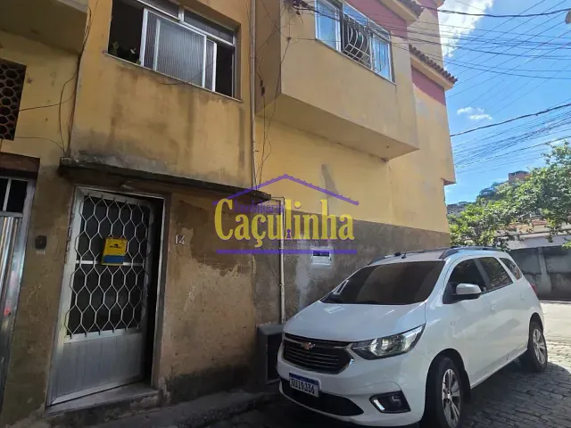 Apartamento com 180m² 2 quartos e 1 banheiro, para alugar, no bairro Centro em Barra do Piraí