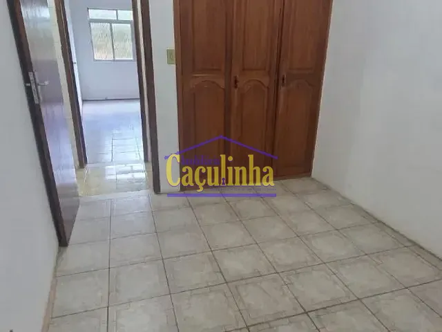Apartamento com 180m² 2 quartos e 1 banheiro, para alugar, no bairro Centro em Barra do Piraí