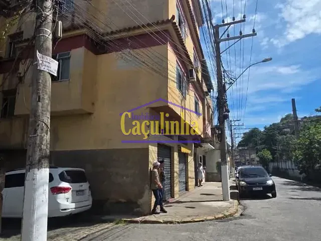 Apartamento com 180m² 2 quartos e 1 banheiro, para alugar, no bairro Centro em Barra do Piraí