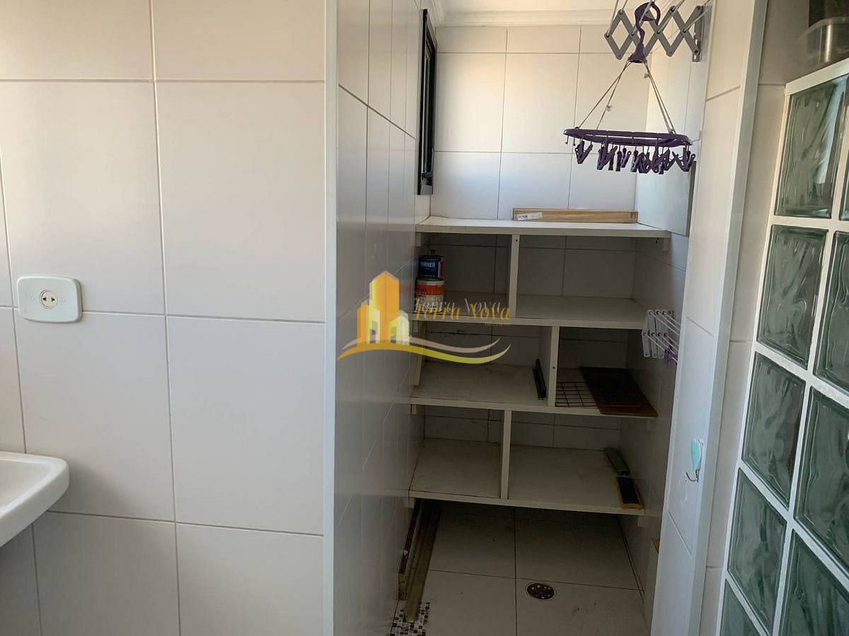 Apartamento à venda e aluguel com 3 quartos, 70m² - Foto 11