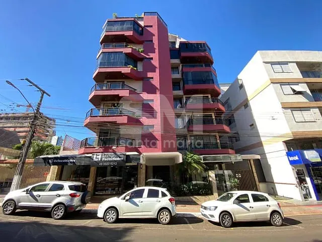 Apartamento 4 quartos e 5 banheiros, para alugar, no bairro Centro em Chapecó