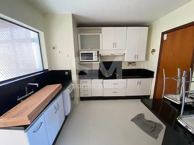Apartamento 4 quartos e 5 banheiros, para alugar, no bairro Centro em Chapecó