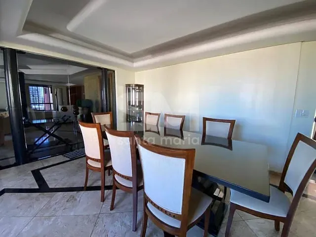 Apartamento 4 quartos e 5 banheiros, para alugar, no bairro Centro em Chapecó