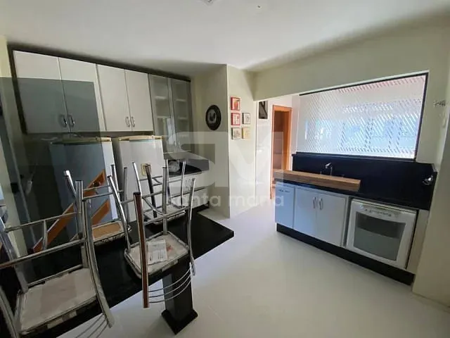 Apartamento 4 quartos e 5 banheiros, para alugar, no bairro Centro em Chapecó