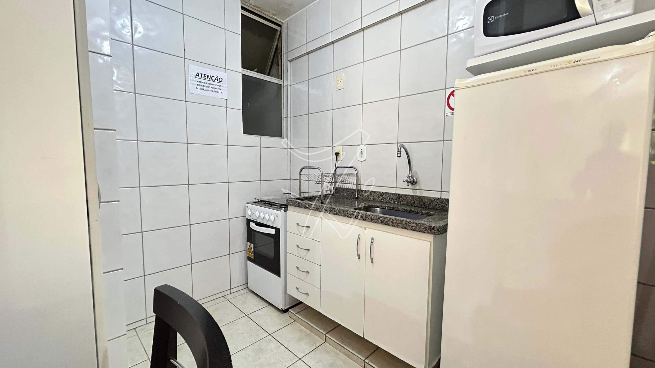 Apartamento à venda com 1 quarto, 40m² - Foto 3
