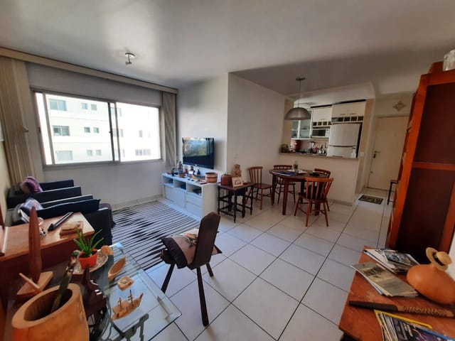 Apartamento 2 quartos e 2 banheiros, à venda, no bairro Vila Ipojuca em São Paulo