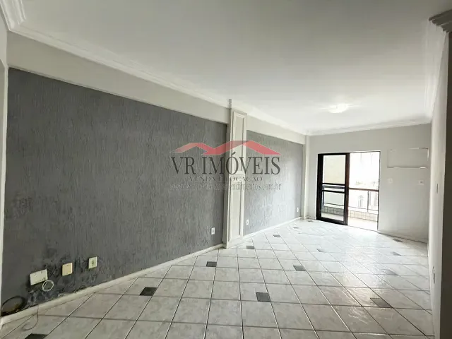 Apartamento 3 quartos e 2 banheiros, para alugar, no bairro Jardim Amália em Volta Redonda