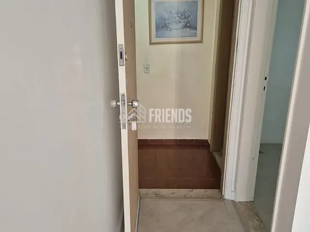 Apartamento com 100m² 3 quartos e 2 banheiros, para alugar, no bairro Aclimação em São Paulo