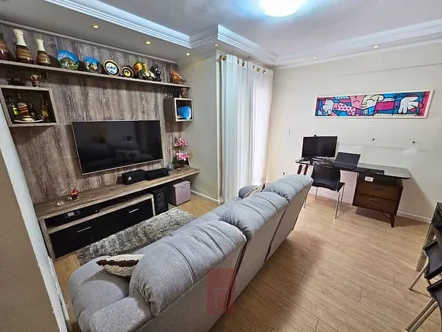Apartamento com 42m² 2 quartos e 1 banheiro, à venda, no bairro Vila Mazzei em São Paulo