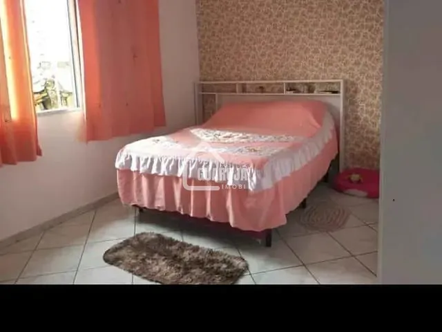 Apartamento 2 quartos e 1 banheiro, à venda, no bairro Vila Alice (Vicente de Carvalho) em Guarujá