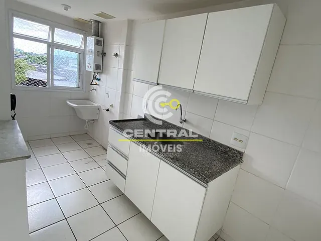 Apartamento 2 quartos e 1 banheiro, à venda, no bairro Outeiro das Pedras em Itaboraí