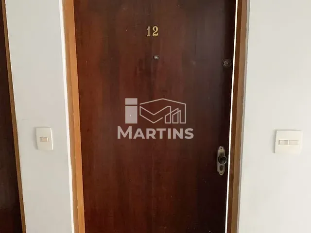Apartamento 2 quartos e 1 banheiro, para alugar, no bairro Jardim Frei Galvão em Taboão da Serra