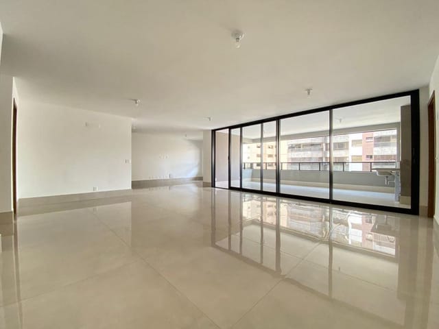 Apartamento 3 quartos e 3 banheiros, à venda, no bairro Setor Oeste em Goiânia