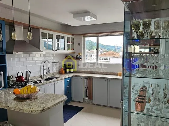 Apartamento 2 quartos e 2 banheiros, à venda, no bairro Centro em Concórdia