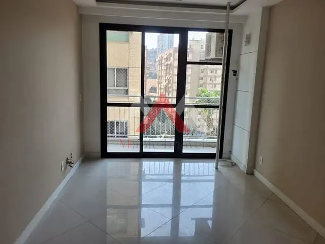 Apartamento com 135m² 4 quartos e 2 banheiros, à venda, no bairro Ingá em Niterói
