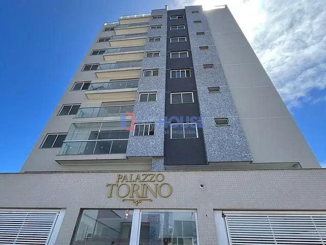Apartamento 2 quartos e 2 banheiros, à venda, no bairro São Francisco em Ilhéus