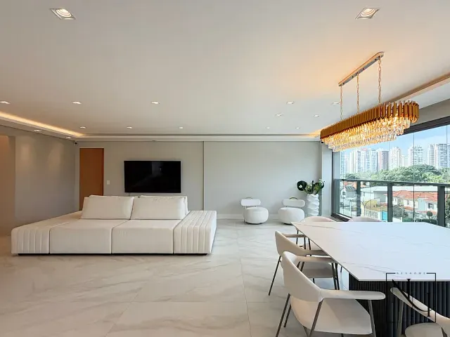 Apartamento com 168m² 2 quartos e 4 banheiros, à venda, no bairro Campo Belo em São Paulo