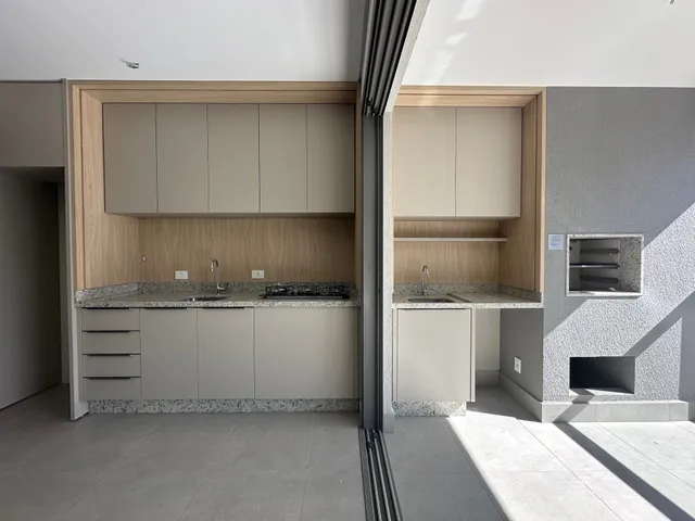 Apartamento com 182m² 3 quartos e 2 banheiros, para alugar, no bairro Guanabara em Londrina