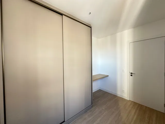 Apartamento com 182m² 3 quartos e 2 banheiros, para alugar, no bairro Guanabara em Londrina
