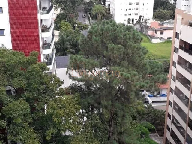 Apartamento 4 quartos e 4 banheiros, à venda, no bairro Vila Morumbi em São Paulo