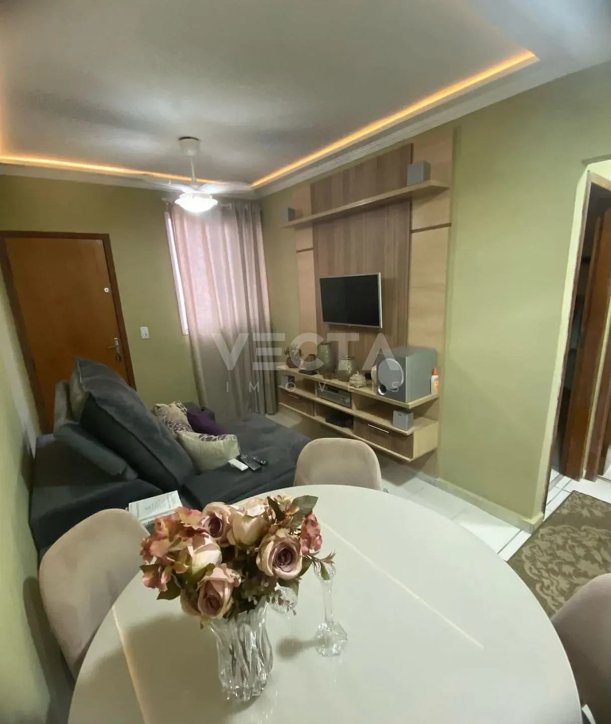 Apartamento, 2 quartos, 60 m² - Foto 1