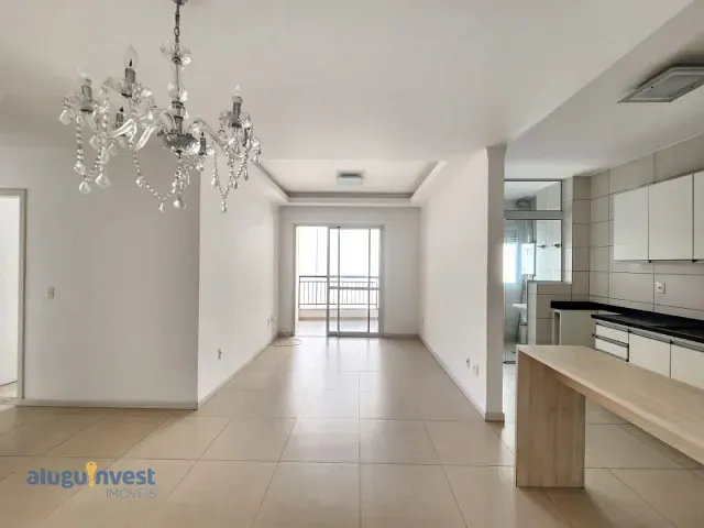 Apartamento 2 quartos e 2 banheiros, para alugar, no bairro Kobrasol em São José