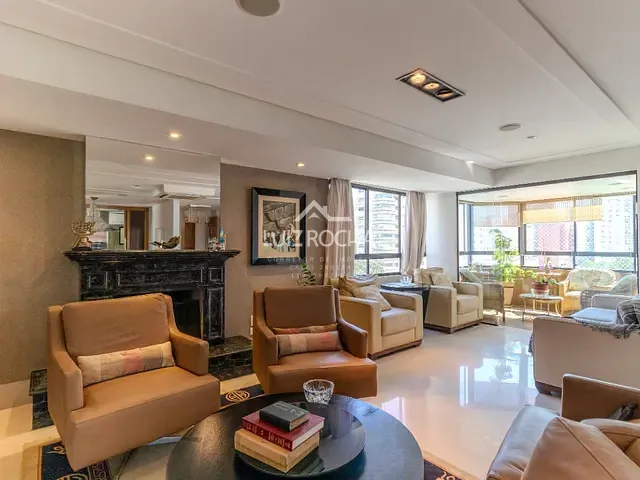 Apartamento com 202m² 3 quartos e 5 banheiros, à venda, no bairro Vila Nova Conceição em São Paulo