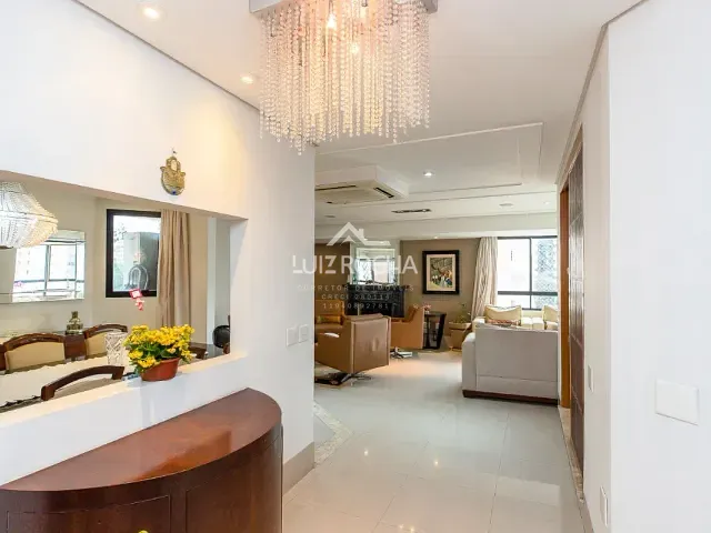 Apartamento com 202m² 3 quartos e 5 banheiros, à venda, no bairro Vila Nova Conceição em São Paulo