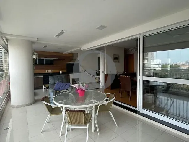 Apartamento com 18000m² 3 quartos e 5 banheiros, à venda, no bairro Chácara Santo Antônio (Zona Leste) em São Paulo