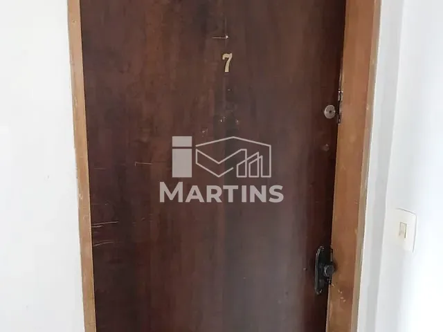 Apartamento 1 quarto e 1 banheiro, para alugar, no bairro Jardim Frei Galvão em Taboão da Serra