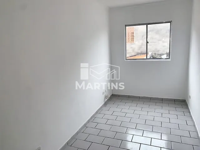 Apartamento 1 quarto e 1 banheiro, para alugar, no bairro Jardim Frei Galvão em Taboão da Serra