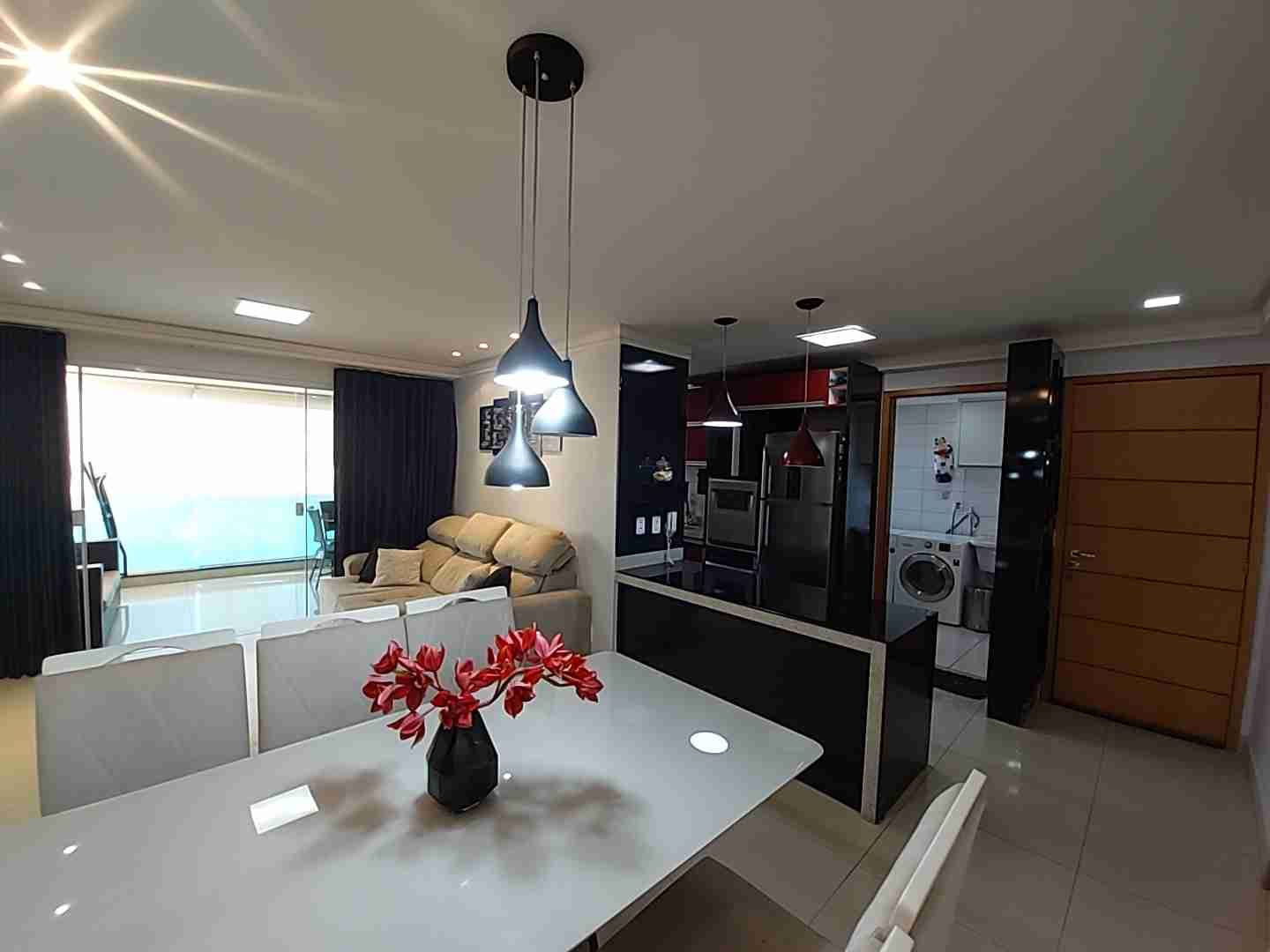Apartamento à venda com 3 quartos, 109m² - Foto 3