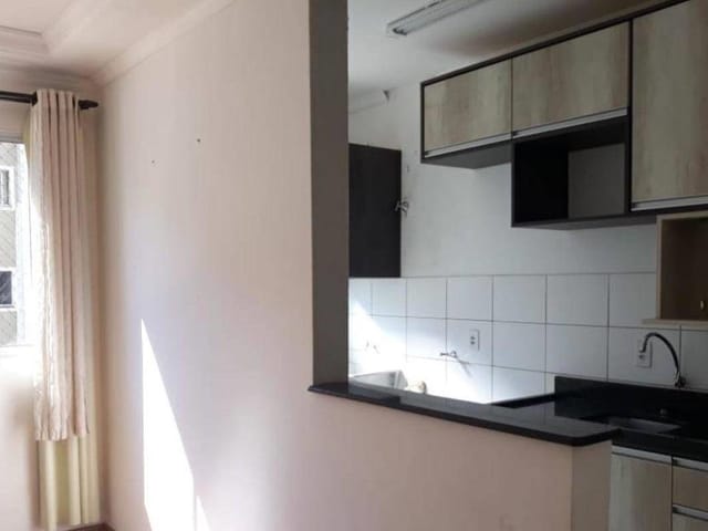 Apartamento com 50m² 2 quartos e 1 banheiro, à venda, no bairro Jardim Montecatini em Cambé