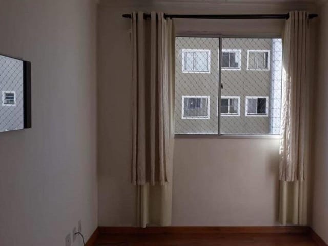 Apartamento com 50m² 2 quartos e 1 banheiro, à venda, no bairro Jardim Montecatini em Cambé