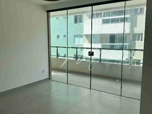 Apartamento 2 quartos e 2 banheiros, à venda, no bairro Nossa Senhora da Vitória em Ilhéus