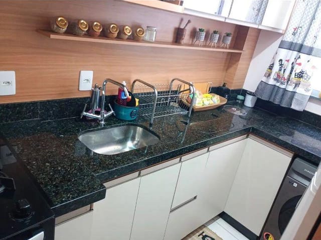 Apartamento 2 quartos e 1 banheiro, à venda, no bairro Liberdade em Santa Luzia