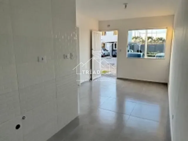 Apartamento com 68m² 2 quartos e 1 banheiro, à venda, no bairro Campina da Barra em Araucária