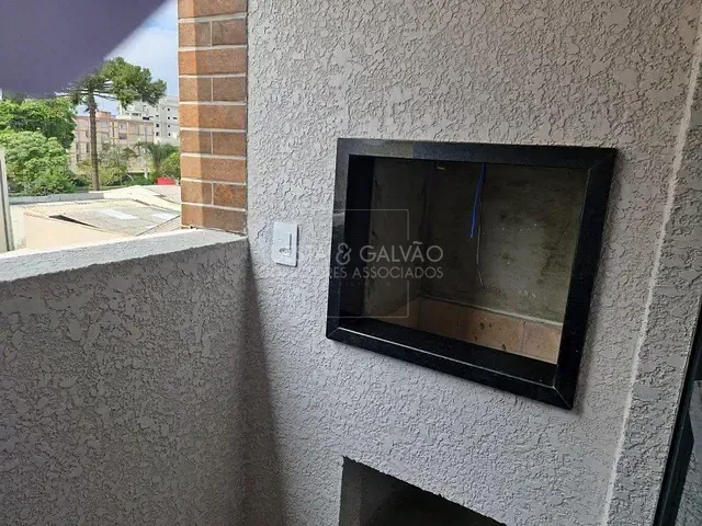 Apartamento com 50m² 2 quartos e 2 banheiros, à venda, no bairro Água Verde em Curitiba