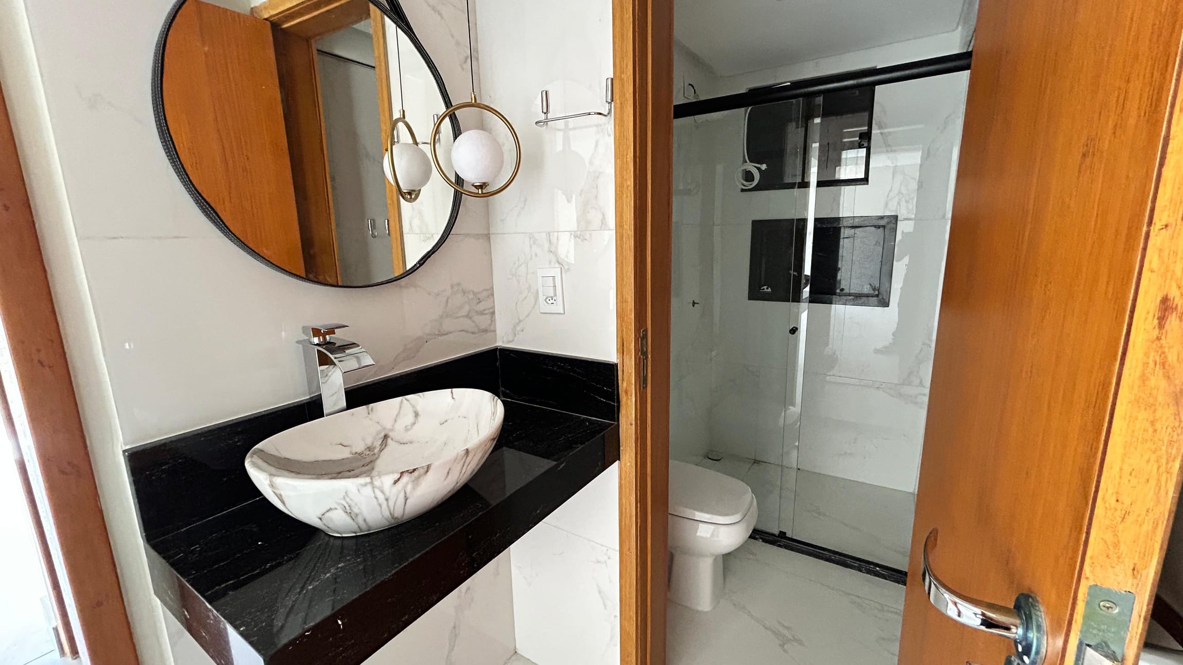 Apartamento à venda com 2 quartos, 70m² - Foto 25