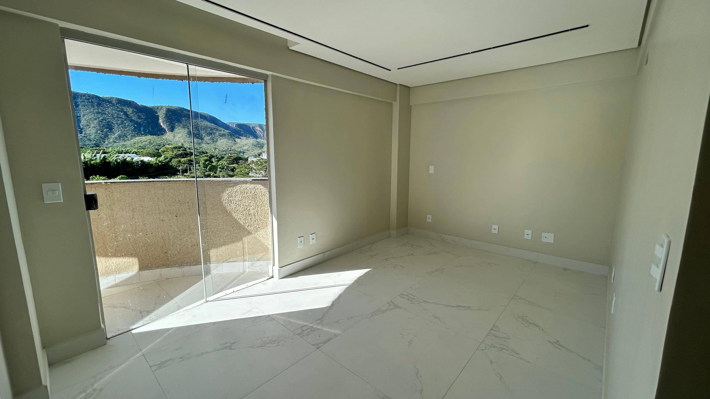 Apartamento à venda com 2 quartos, 70m² - Foto 22