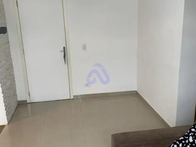 Apartamento 2 quartos e 1 banheiro, à venda, no bairro Jardim Lajeado em São Paulo