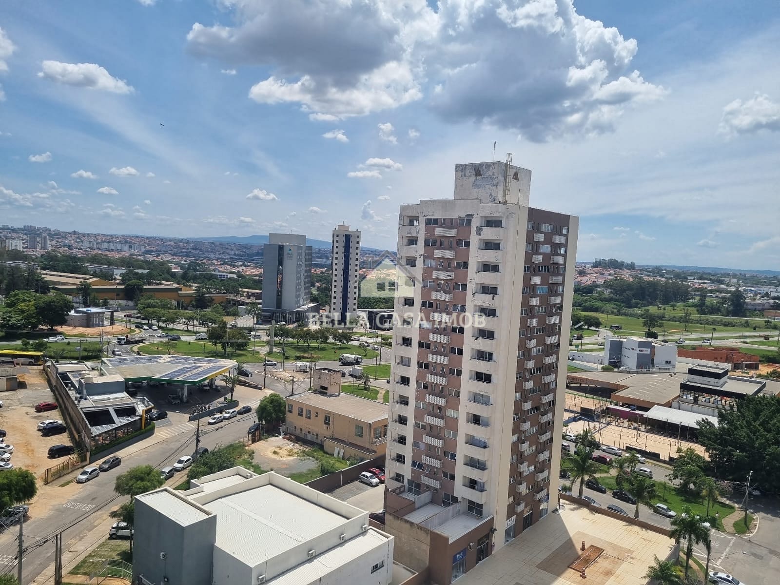 Apartamento para alugar com 3 quartos, 100m² - Foto 1