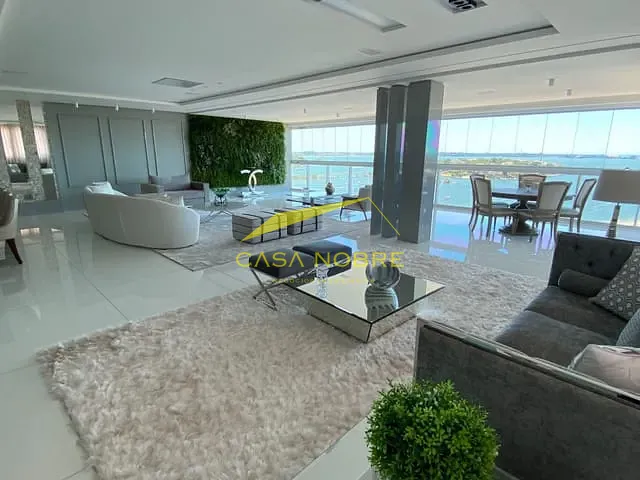 Apartamento 5 quartos e 6 banheiros, à venda, no bairro Enseada do Suá em Vitória